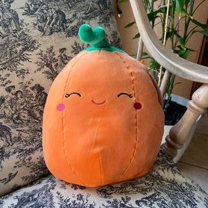 Squishmallow Paige the Pumpkin Fall collection